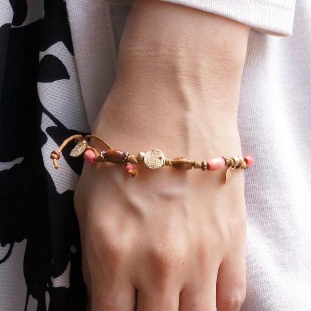 ブレスレット ミサンガ エスニック ウッドビーズ カラフル 夏アクセ