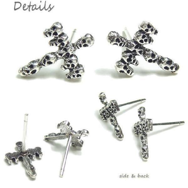 シルバーピアス 8つのドクロの顔で十字架をデザインしたスカルクロス