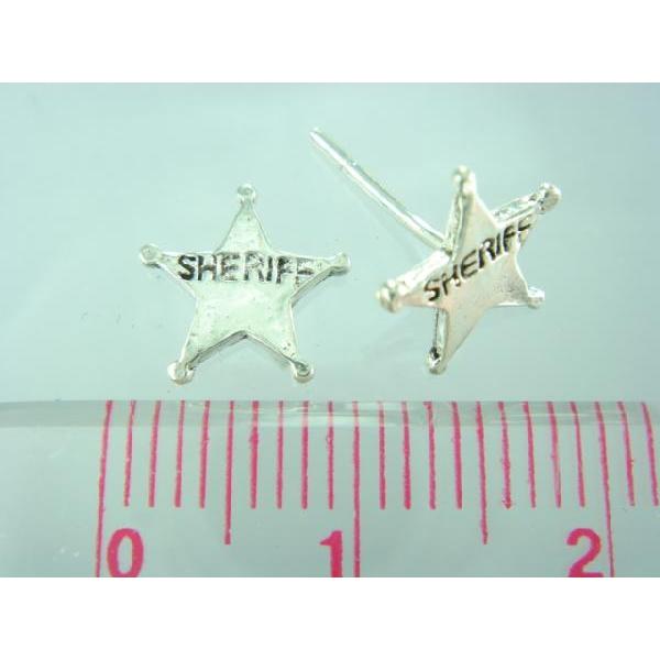 シルバーピアス SHERIFF アメリカ 保安官 星型 警察バッチ バッジ