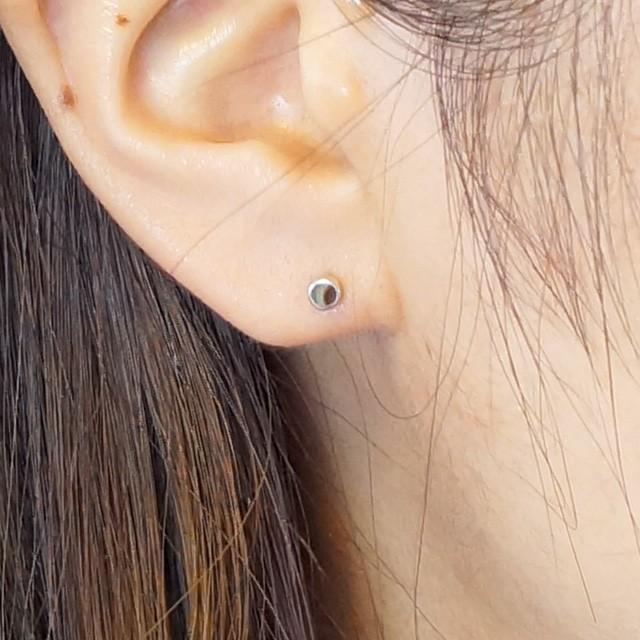 シルバー925 silver925 ピアス ラウンド 丸 まる オーロラ ホログラム