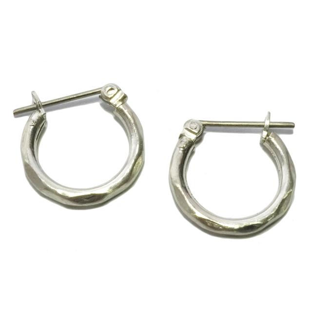 U字フープピアス 手染めビーズ シルバーピアス チタン シルバーピアス 槌目 14mm クロッシング チタンポスト ワンタッチ