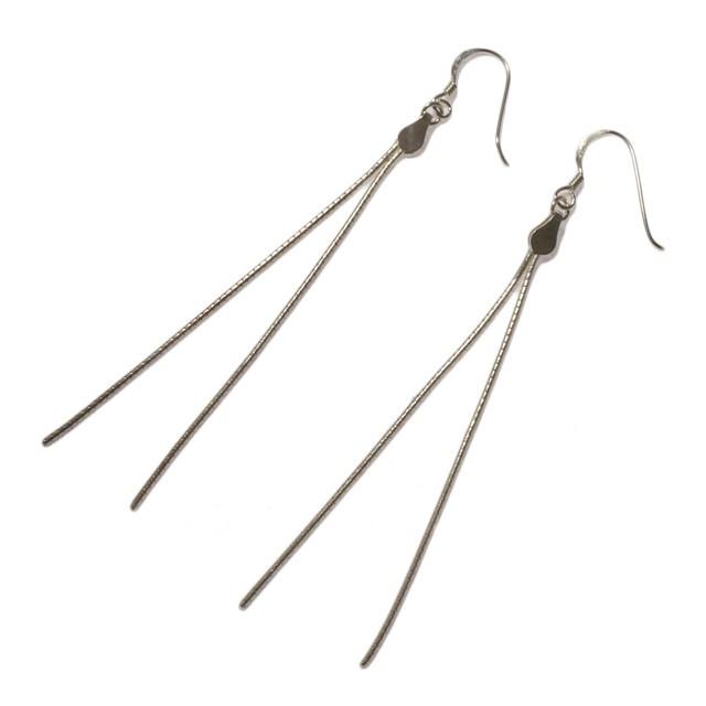 シルバーピアス　スネークチェーンピアス スネークチェーンピアス - シルバーカラー - レディース | H&M JP