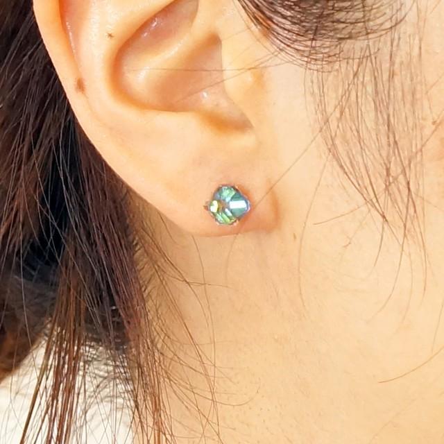 シルバーピアス シルバー925 キューブ ボックス オーロラ キラキラ