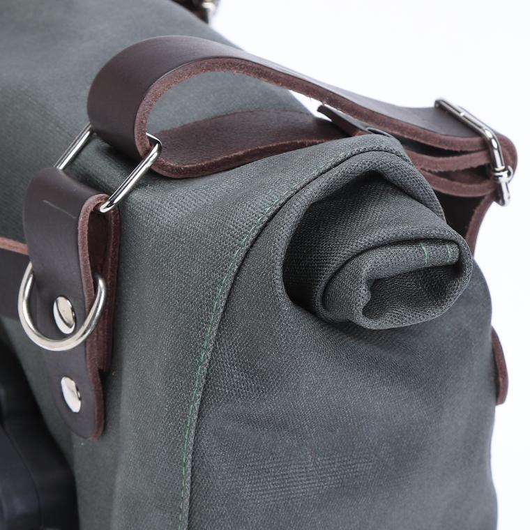 Dakhla 12L サドルバッグ グリーン サイドバッグ  LaPoderosaGoods 国内在庫あり 即納 トライアンフ BMW インディアン ロイヤルエンフィールド モトグッツィ |  | 06