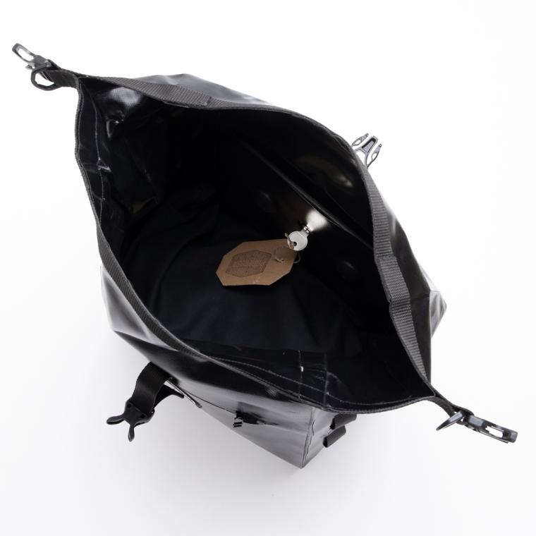 Lofoten 22L 防水サドルバッグ サイドバッグ 黒 LaPoderosaGoods 国内在庫あり 即納 トライアンフ BMW インディアン ロイヤルエンフィールド モトグッツィ |  | 10