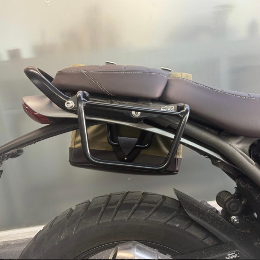 Triumph SPEED400 / SCRAMBLER400X用ブラケット トライアンフ スピード400 スクランブラー400X La Poderosa Goods クリックフィックス 国内在庫あり 即納 |  | 02