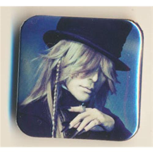 【レア】黒執事　葬儀屋　缶バッジ 黒執事 Rich Black 缶バッジ 葬儀屋 シエル 兄 セット Amazon.co.jp