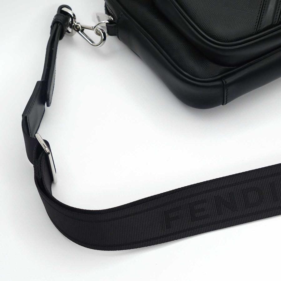 FENDI フェンディ ダイアゴナル デュオ カメラケース 7VA607