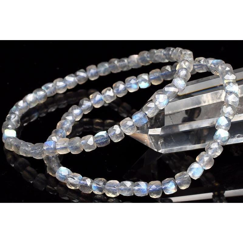 キラキラカット◇ ラブラドライト 4x4.5mm キューブカット