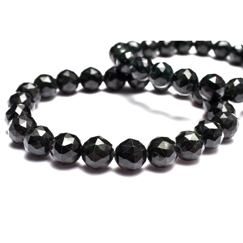 希少◇ミャンマー産 黒翡翠(ジェダイト) 8mm トライアングルカット 