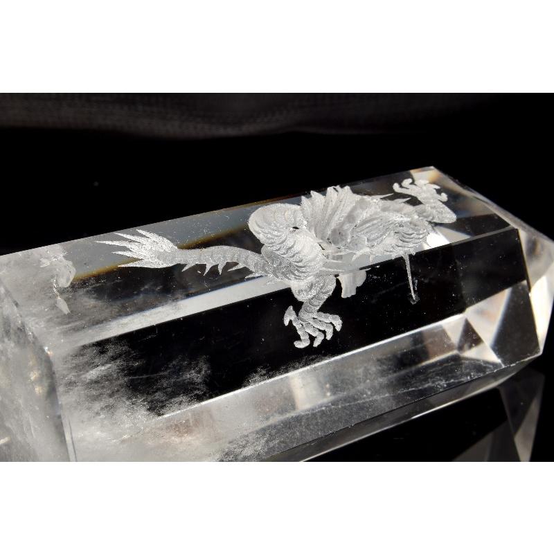 1点物】水晶クリスタルクォーツ 76x36x30mm 青龍内彫りポイント(木製