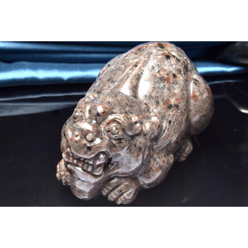 1点物】希少◇UV発光 ユーパーライト 60x97x48mm 貔貅彫刻 置物