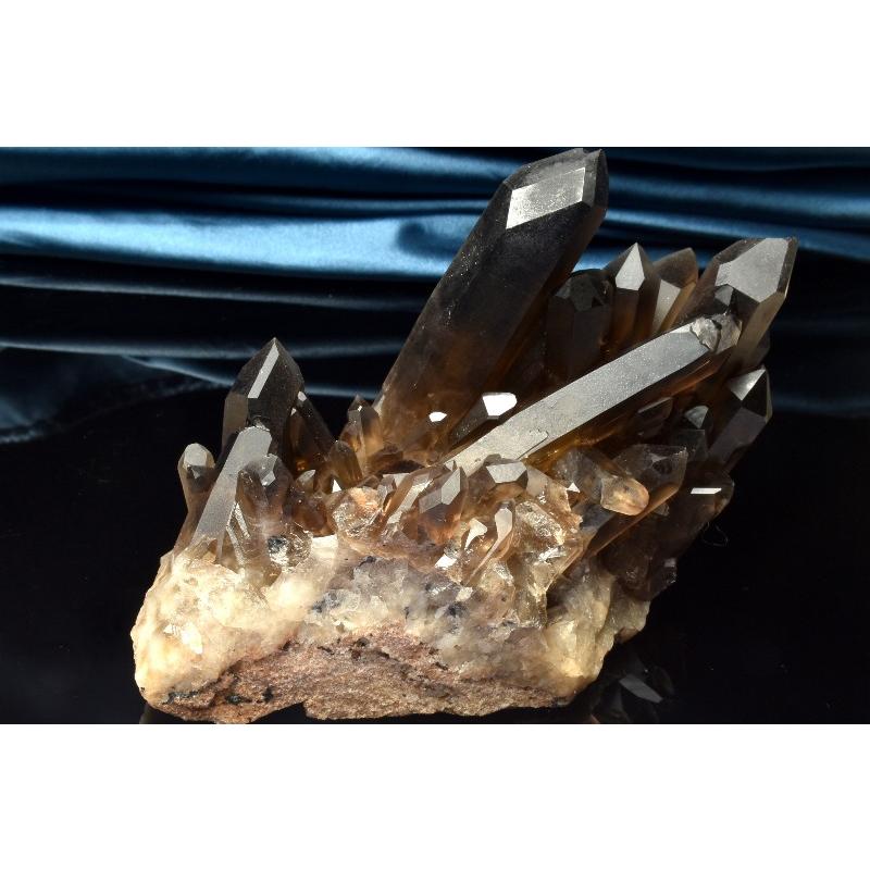 1点物】浄化や魔除けに 黒水晶モリオン 109x62x78mm クラスター 原石