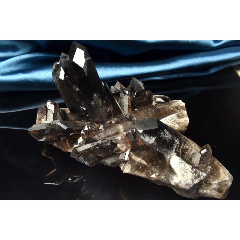 1点物】浄化や魔除けに 黒水晶モリオン 151x85x62mm クラスター 原石
