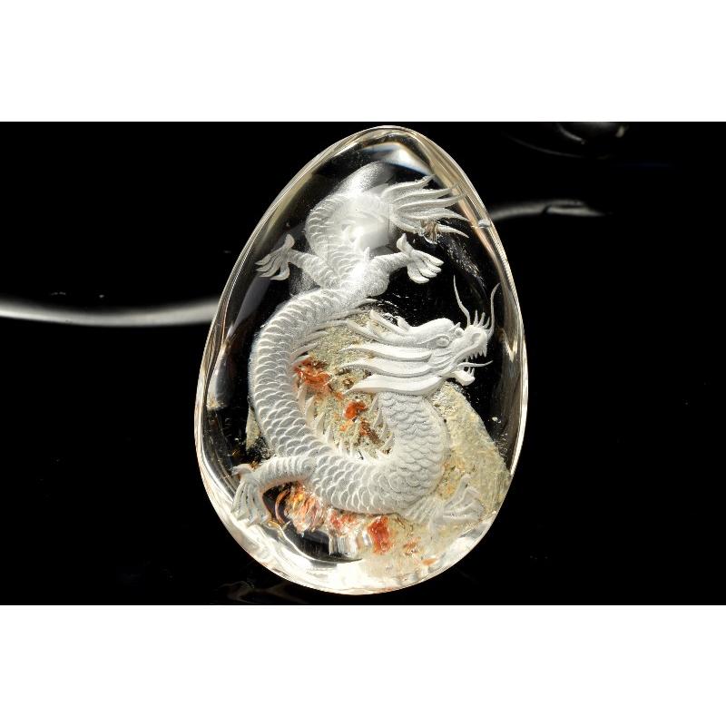 1点物】職人技光る繊細彫刻 ライモナイトインクォーツ 63x44x23mm