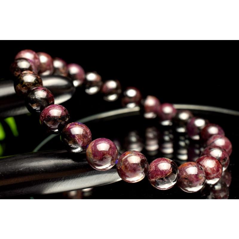 1点物】癒されたい方必見！ スギライト(杉石) 8mm ブレスレット