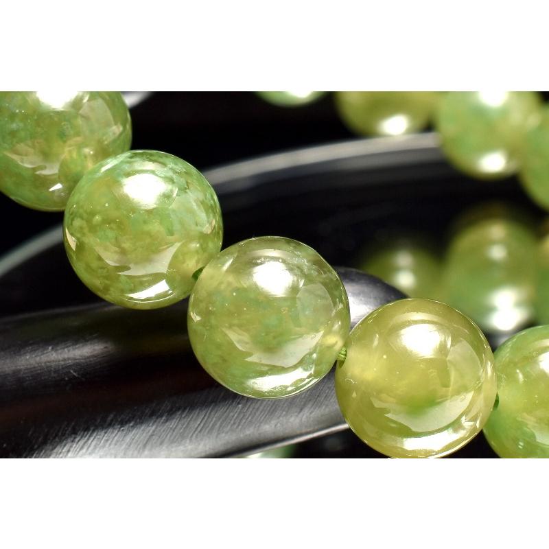 1点物】希少◇高発色 アイドクレース(ベスビアナイト) 9.5mm