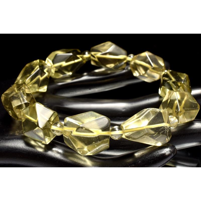 1点物】AAA☆高透明 リビアングラス 13-18.5x12-16(丸玉4.5-5)mm 原石