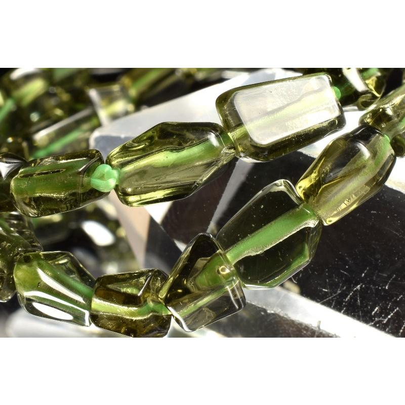 【１点物】極上SA級☆入手困難 モルダバイト　5-7.5x4-5mm　原石ラフカット ブレスレット _MD373の画像