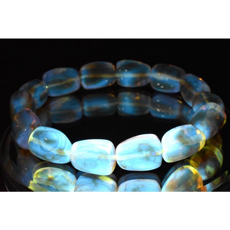 1点物】全粒内包◇古代の記憶 虫入り琥珀アンバー 14-17x10-11.5mm
