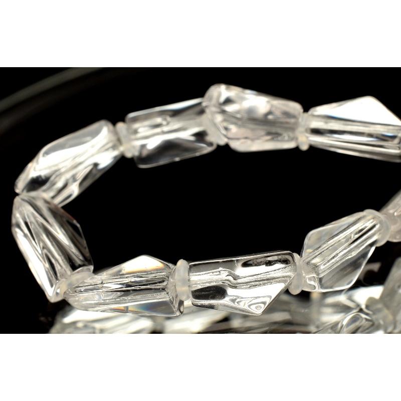 1点物】AAAA☆透明感際立つ ダンビュライト 7.5-8x4.5-6mm 原石