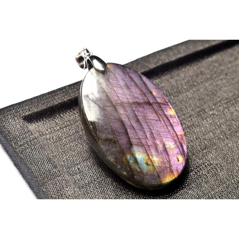 【J185】ヴィンテージ　ラブラドライト　シルバー925　ペンダントトップ J185】ヴィンテージ ラブラドライト シルバー925 ペンダントトップ