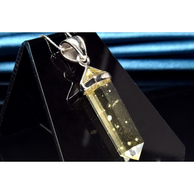 1点物】Silver925◇AAA透明レモンカラー リビアングラス 31x9mm