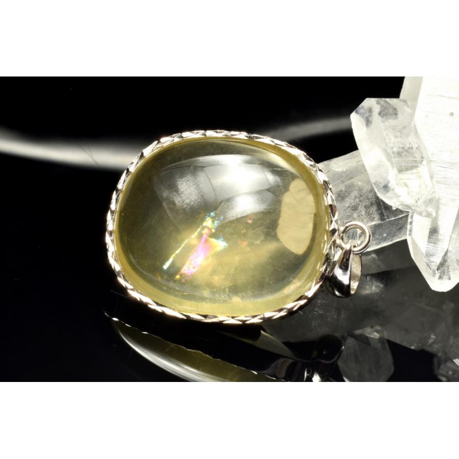 1点物】レモンカラー◇虹入り シトリン 25x21mm オーバル ペンダント