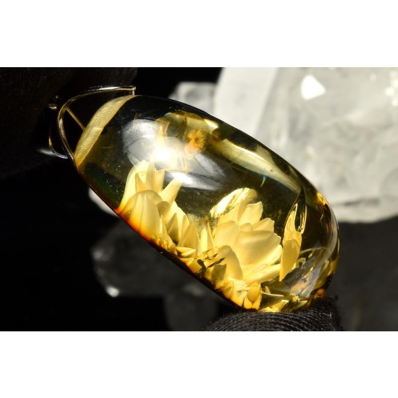 1点物】Silver925◇繊細彫刻 ゴールデンアンバー琥珀 27x18mm 薔薇内