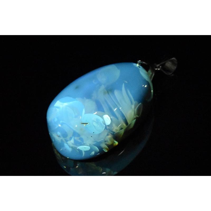 1点物】Silver925◇繊細彫刻 ゴールデンアンバー琥珀 27x18mm 薔薇内