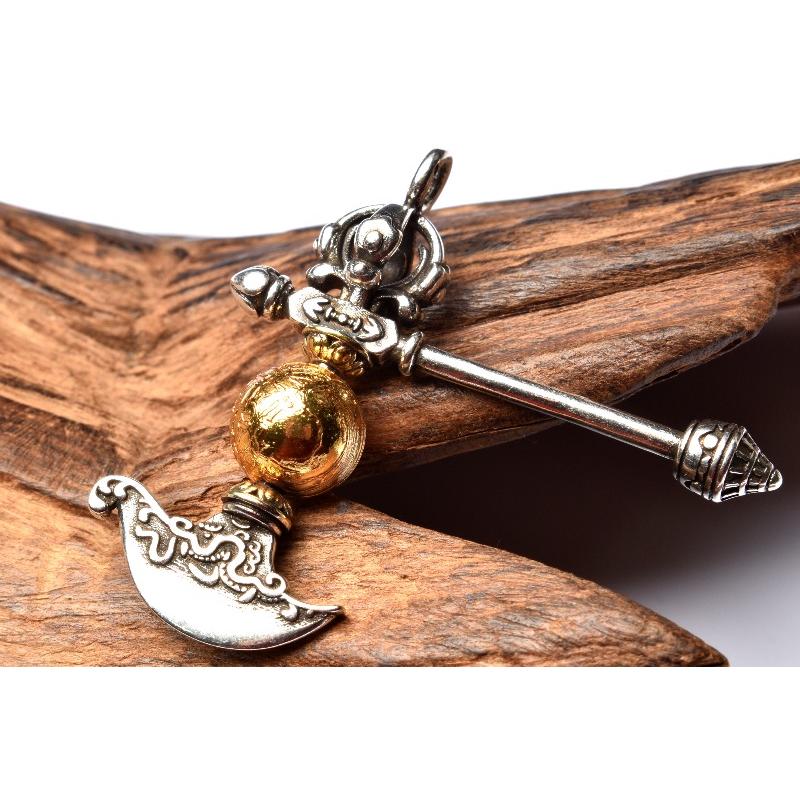 アルタイ隕石(メテオライト) 44x44(丸玉10)mm 鉞刀斧 ゴールド