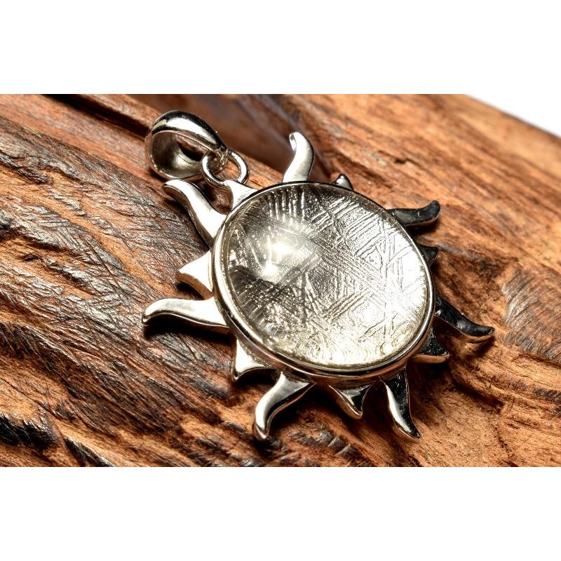 スウェーデン産Silver925◇ ギベオン(メテオライト隕石) 15mm シルバー