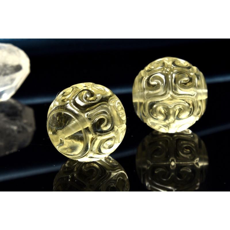 繊細彫刻 リビアングラス 14.5-15.5mm マニ車 ビーズ 1個売り _PRG2398