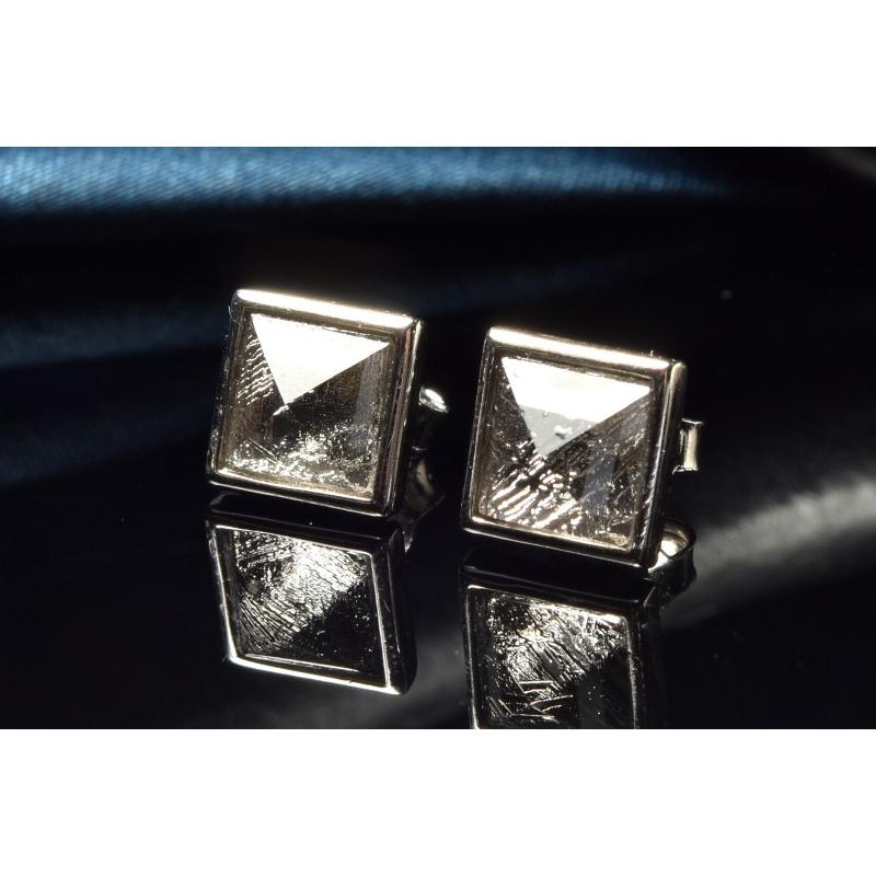 宇宙を身近に アルタイ隕石(メテオライト) 6x6mm シルバーコーティング