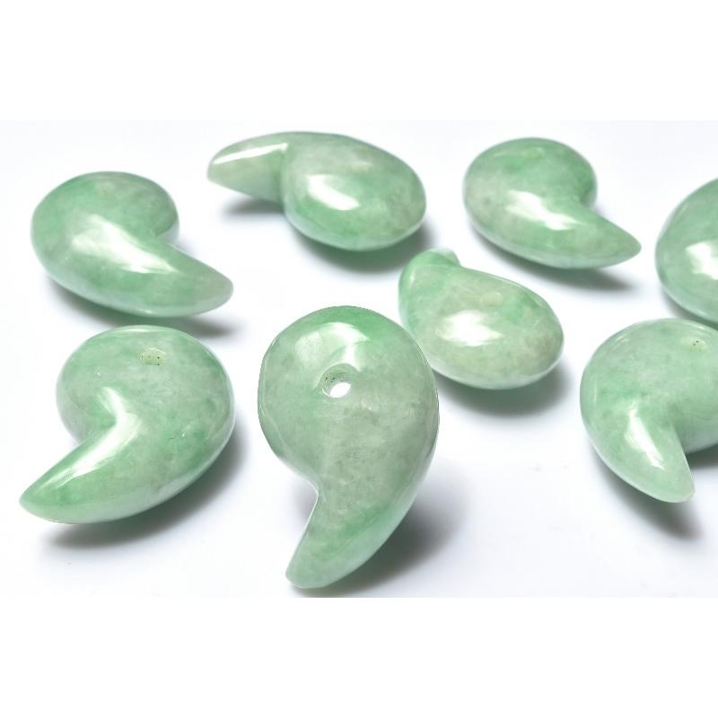 高発色 翡翠(ジェダイト) 19-20x30-32mm 勾玉(トップ穴) ルース 1個