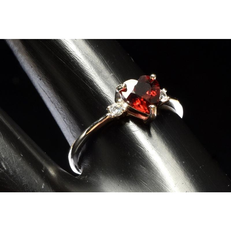 Silver925◇カットの煌めき ガーネット 6.5x6mm ハート 指輪リング