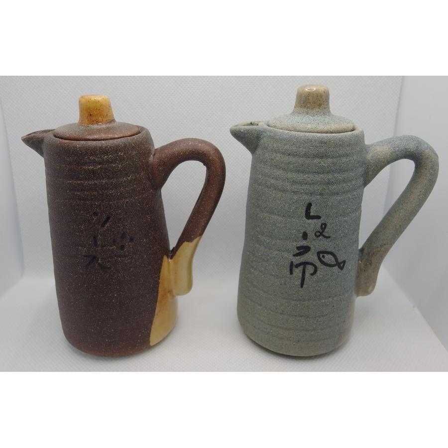 しょうゆ差し、ソース差しセット　陶器　ざらざらしている | 