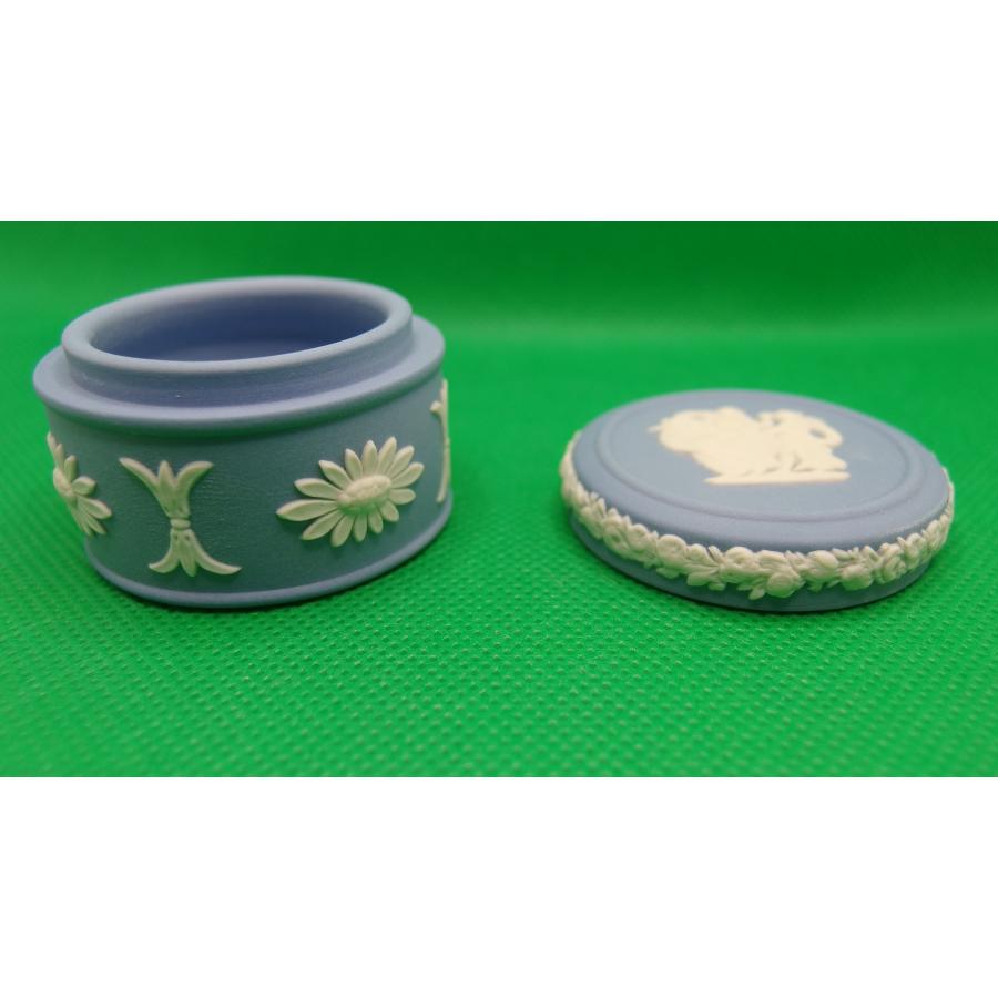 小物入れ　WEDGWOOD(ウェッジウッド) Jasper ware (ジャスパー)　　ビンテージ |  | 01