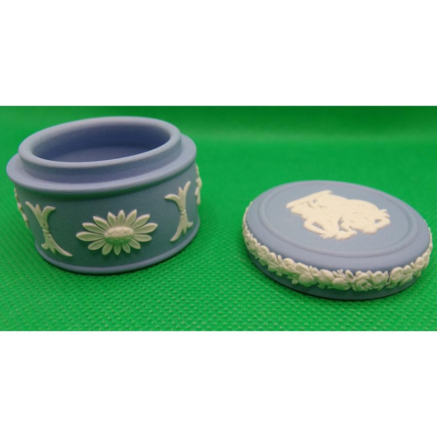 小物入れ　WEDGWOOD(ウェッジウッド) Jasper ware (ジャスパー)　　ビンテージ |  | 02