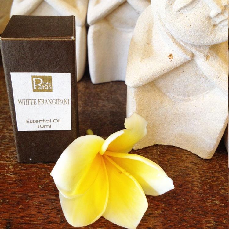 トコパラス アロマオイル ホワイトフランジパニ 10ml 精油 エッセンシャルオイル プルメリア バリ島 5つ星高級ホテル 高級スパ 高級リゾート バリ島 アジアン Tp Eo Wf ラティ バリ雑貨 アジアン雑貨 通販 Yahoo ショッピング