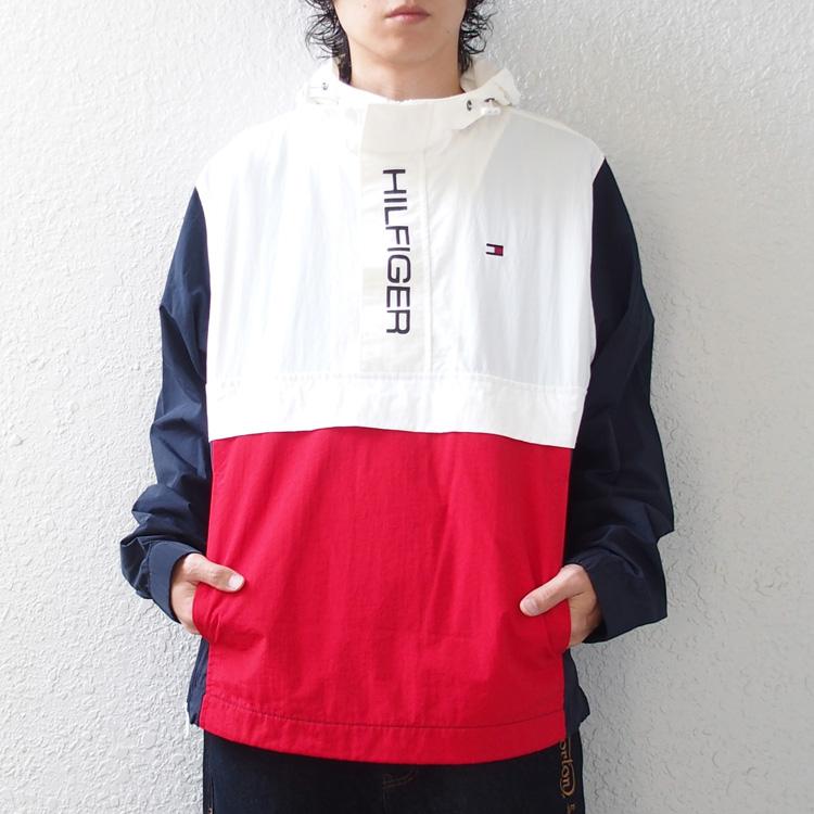 TOMMY HILFIGER（トミー・ヒルフィガー） ハーフジップ ナイロン