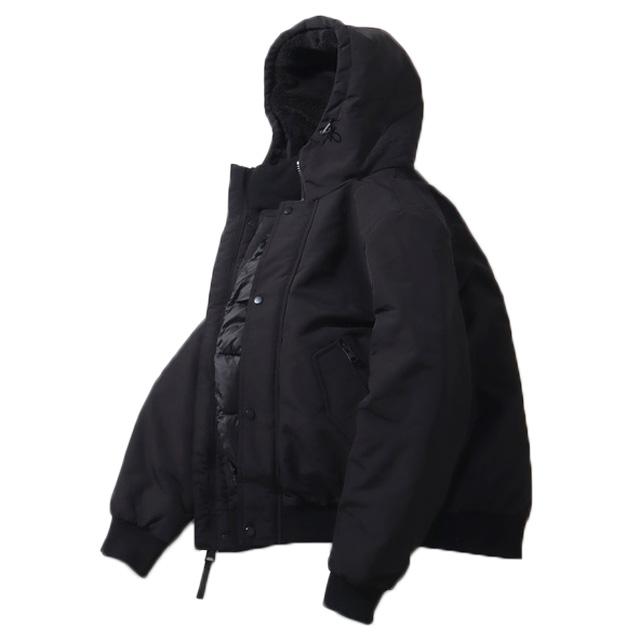 Calvin Klein（カルバン・クライン） ボンバージャケット 中綿 ダウン