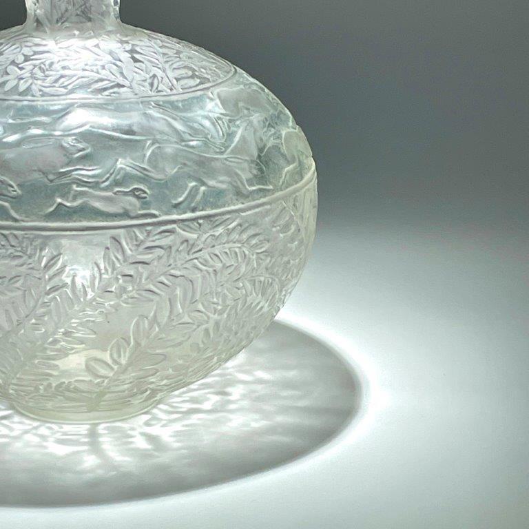 超希少 ルネ・ラリック LIEVRES 野兎 ブルーパチネ Vase うさぎ 超希少 ルネ・ラリック LIEVRES 野兎 ブルーパチネ Vase うさぎ