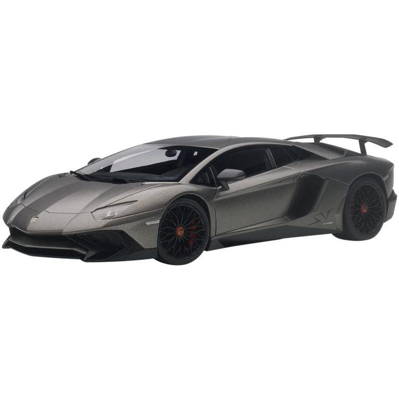 AUTOart 1/18 ランボルギーニ アヴェンタドール LP750-4 SV マット・グレー AUTOart 1/18 ランボルギーニ アヴェンタドール LP750 SV マット グレー