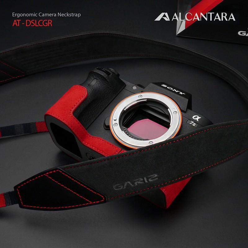 GARIZ/ゲリズ Alcantara カメラネックストラップ　AT-DSLCGR Ergonomic Camera Neckstrap　チャコールグレー/レッドステッチ