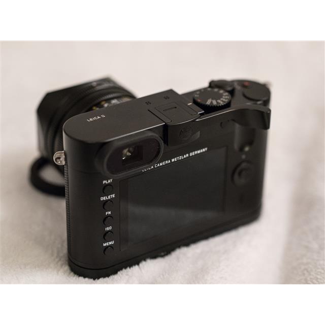 マッチテクニカル Leica Q用 親指グリップ Thumbs UP EP-SQ Black ライカQ用 | ライカ | 01