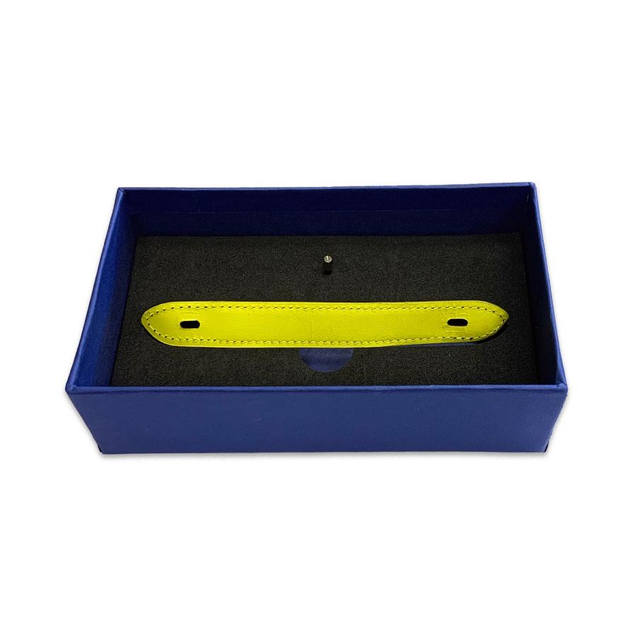 from PJ フロムピージェイ Leather Finger Strap おしゃれ本革リバーシブルフィンガーカメラストラップ F101 シリーズ |  | 13