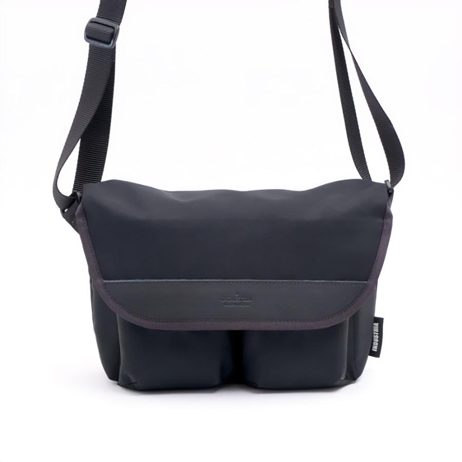 INDUSTRIA インダストリア 超軽量スナップショルダーバッグ２ コーデュラ ECO、Air使用 IND-CS2 |  | 03