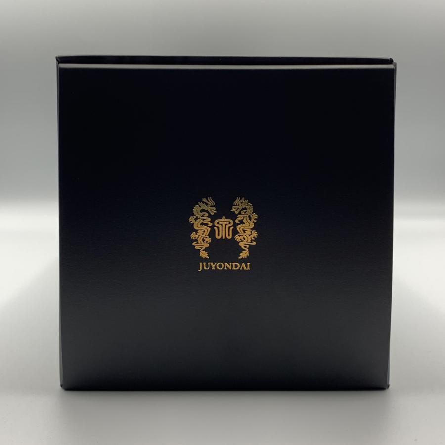 クール便発送) 十四代 純米大吟醸 七垂二十貫 1800ml 2020年11月 クール便発送) 十四代 純米大吟醸 七垂二十貫 1800ml 2020年11月
