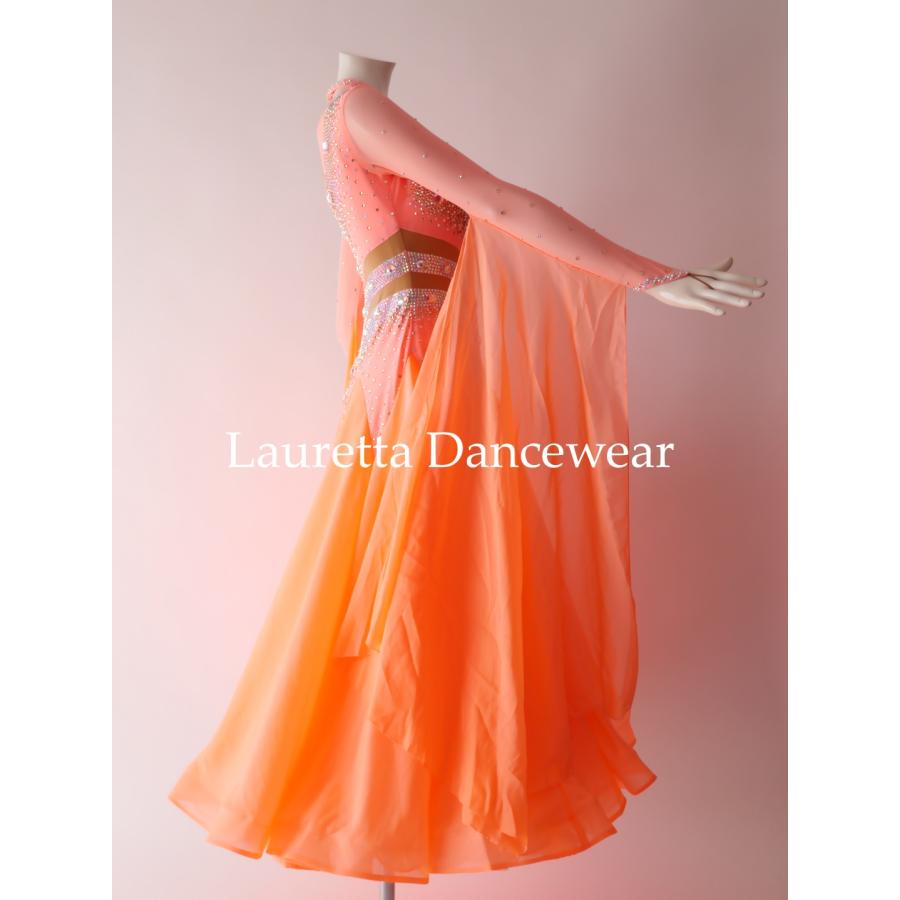 社交ダンス　華やかなオレンジの社交ダンスドレス Lauretta Dancewear 社交ダンスドレス衣装 スタンダード モダン 競技